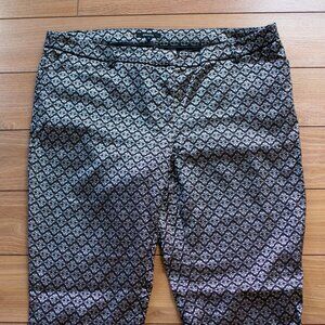 RW&CO Silver and Black Metallic Ankle pant